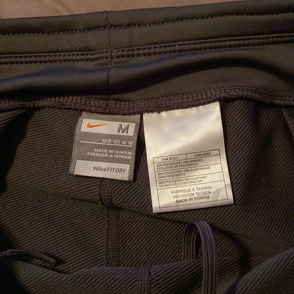 🌟NIKE- FIT DRY Gray Jogging Pants- Size M - Picture 5 of 8